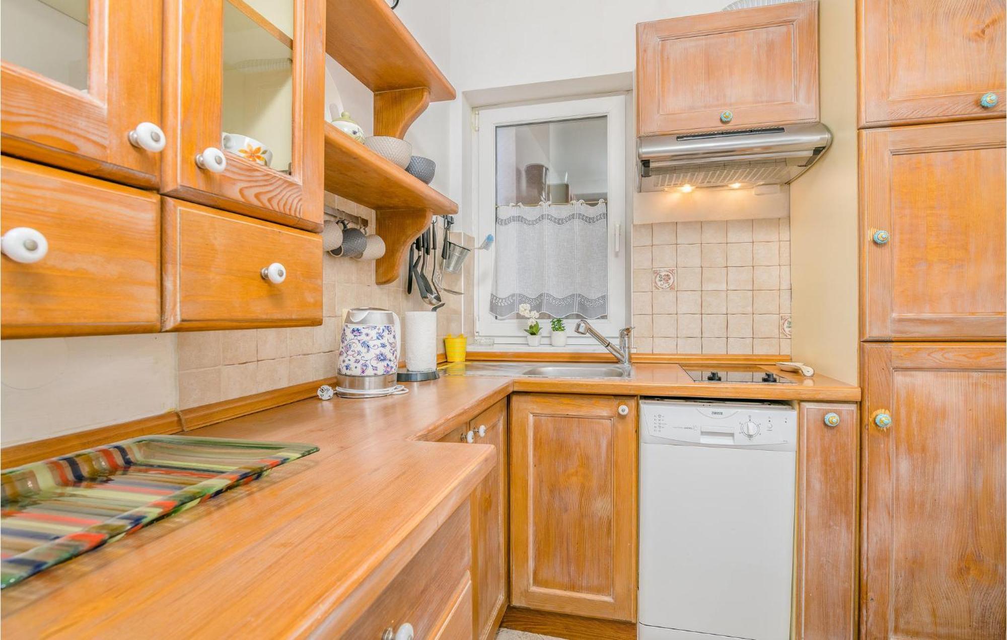 Gorgeous Apartment In Cizici With House Sea View מראה חיצוני תמונה